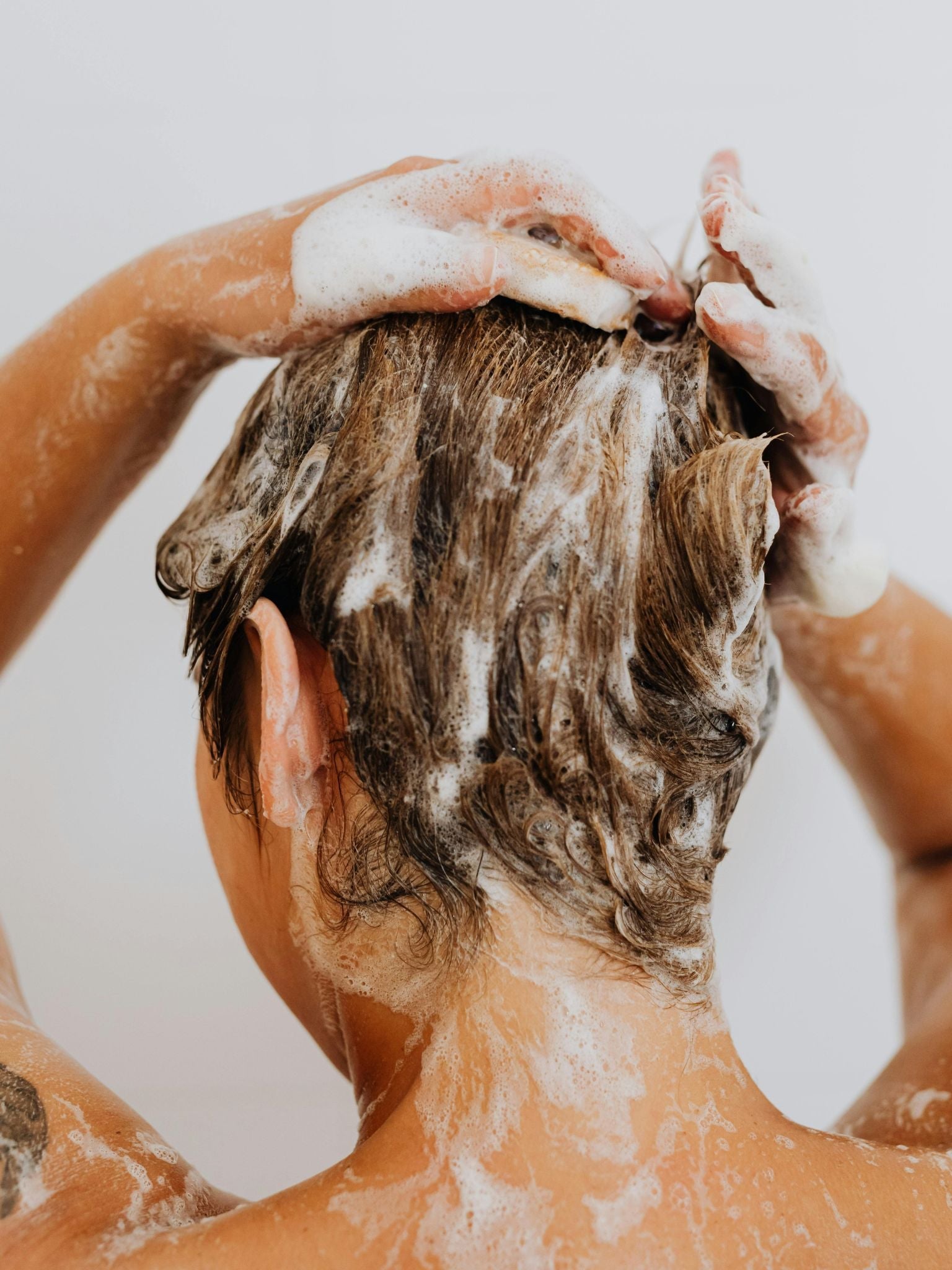 Shampooing aux algues : un soin capillaire d'exception