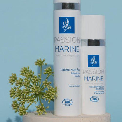 Concentré de jeunesse aux actifs marins, à l'eau de rose bio et aux peptides d'avocats - 30mL