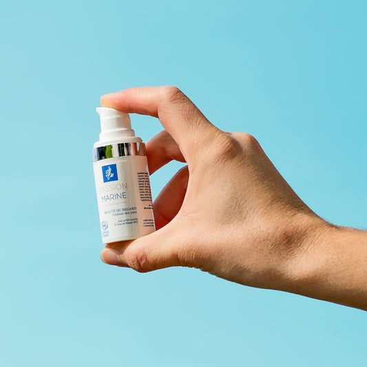 Beauté du regard aux actifs marins et à l'eau florale de bleuet